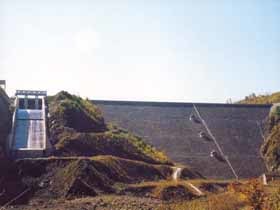 小山水电站